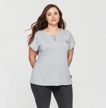 Load image into Gallery viewer, Women&#39;s Circle Diamante T-Shirt, Gray
